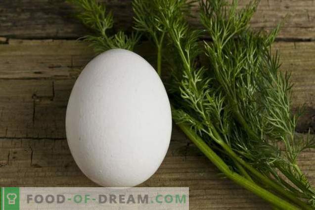 Cum să pictezi ouăle pentru Paște cu turmeric, coajă de ceapă, tifon ...