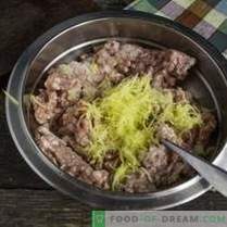 Pateuri rapide de carne cu broccoli în sos de bechamel