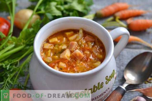 Supa de legume simplă cu șuncă