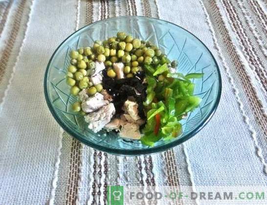 Salata cu sân: o rețetă cu fotografii. Descrierea pas cu pas a unei salate uimitoare cu sân, prune, brânză și varză chineză