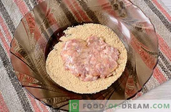 Prăjitură de carne de vită: delicată, suculentă, cu crustă crocantă. Rețeta fotografică pas-cu-pas a copiilor de carne tocată, prăjită într-o tigaie în pesmet