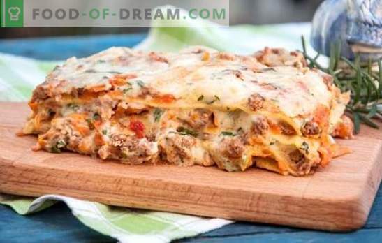 Lasagna cu sos Bechamel - Caserola italiană! Lasagna cu sos de bechamel și carne tocată, ciuperci, roșii, șuncă