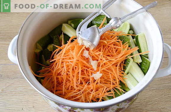 Castraveți în formă de coreeană savuroși pentru iarnă cu morcovi
