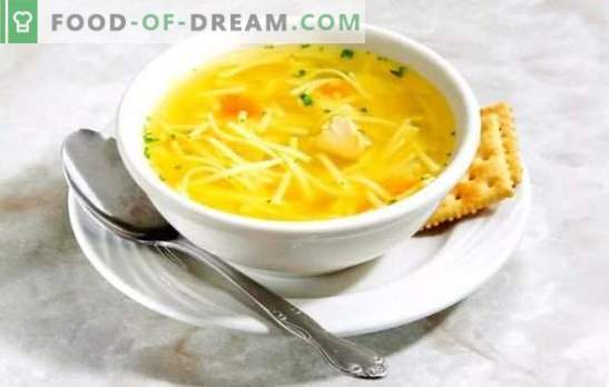 Noodle Soup: een stapsgewijs recept voor een traditionele eerste cursus. Varianten van noedelsoep (stap voor stap)