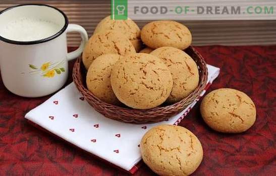 Cookie-urile de ovăz sunt un tratament util pentru casă. Ouă de brânză Retete cookie cu miere, ghimbir, scorțișoară, Peel Orange