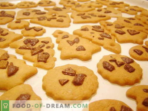 Cookie-urile pentru prăjituri - cele mai bune rețete. Cât de delicioasă este să gătești cookie-urile subțire.