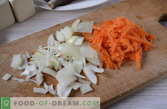 Merluciu sub legume - delicioase și calde și reci! Reteta pas-cu-pas a autorului cu o fotografie: cum să gătești un merluciu sub o blană de blană de legume