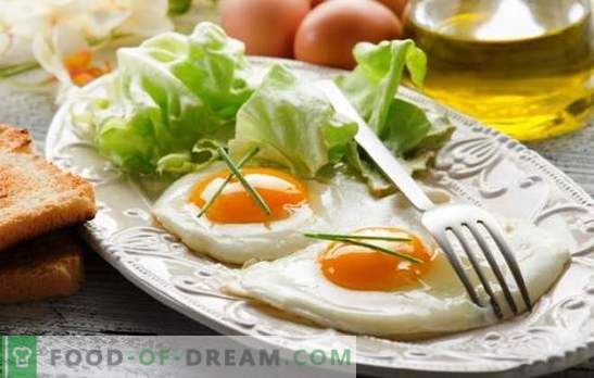 Ouă prăjite - Mic dejun gustos. Cum sa preparati ouale prajite intr-o tava, in cuptor, cu microunde, cu multicooker