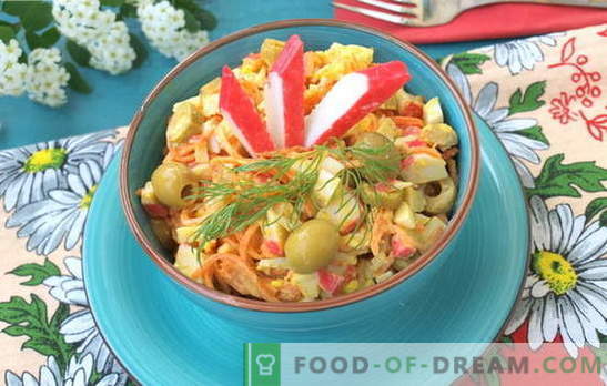Salate suculente cu bastoane de crab și morcovi coreeni. Rețete pentru salate cu bastoane de crab și morcovi coreeni