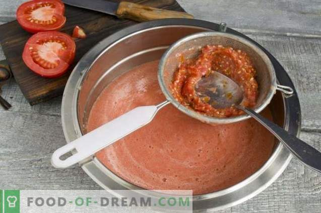 Tomate în suc propriu cu piper alb pentru iarna