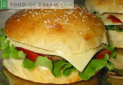 Les pains à hamburger sont les meilleures recettes. Comment cuire correctement et savourer des petits pains à hamburger