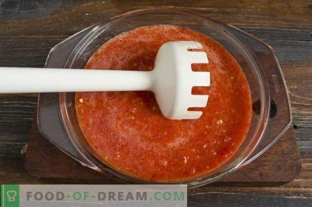 Homemade Tomato Chili Ketchup