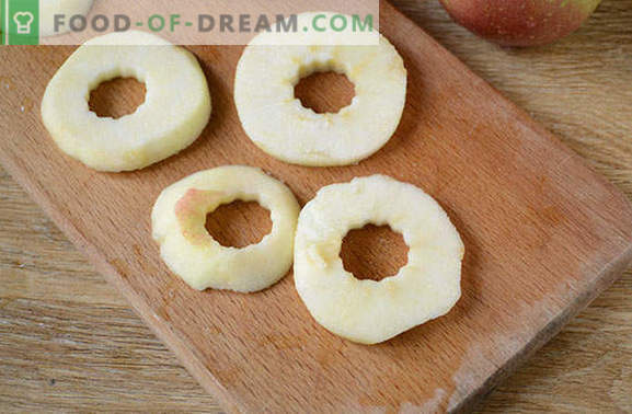 Gogoși delicioase de mere în 20 de minute. Delicatețe originale pentru copii și adulți