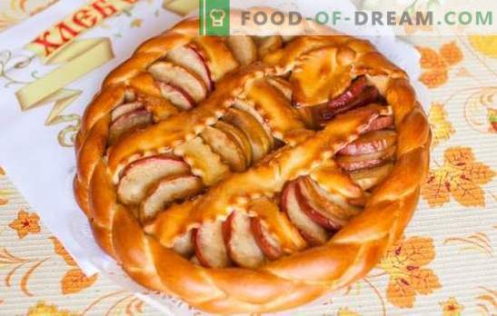 Placinta cu mere de drojdie în cuptor - aerisită! Deschise și deschise plăcinte de mere de drojdie în cuptor