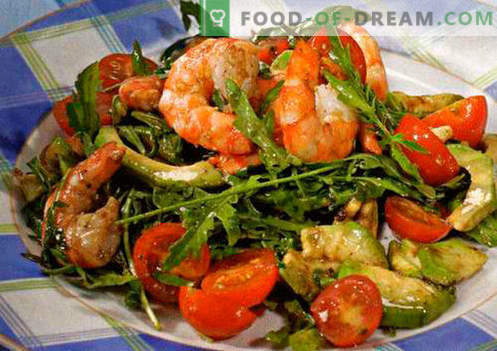 Salată cu creveți și somon - rețetele potrivite. Salată de gătit rapidă și gustoasă cu creveți și somon.