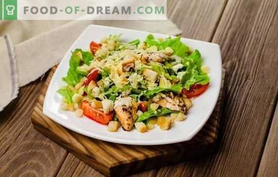 Ceașcă de pui: o rețetă pas cu pas pentru o salată populară. Rețete pentru gătit Caesar cu pui cu pansamente originale