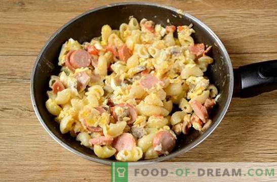 Paste cu ouă, cârnați și ciuperci: o soluție rapidă la problema micului dejun sau cină. Reteta foto: paste de gatit cu ciuperci si cârnați pas cu pas