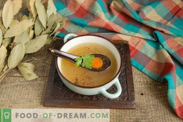 Supă de coapse de pui - bogată și aromatică