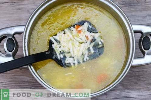 Supă de brânză cu cremă - Rețetă pas cu pas cu fotografii