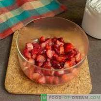 Tricolă cu căpșuni - desert ușor